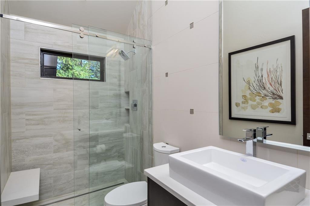 33 Rounds Road Breckenridge, CO 80424 - Photo 23 of 25 a bathroom with a sink and a mirror