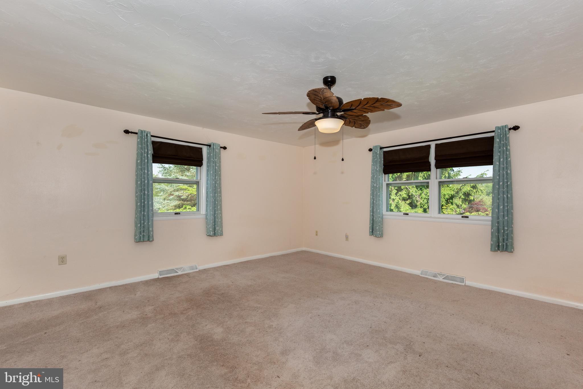 1760 Baker Road York, PA 17408 - Photo 26 of 73 Gallery Image 26