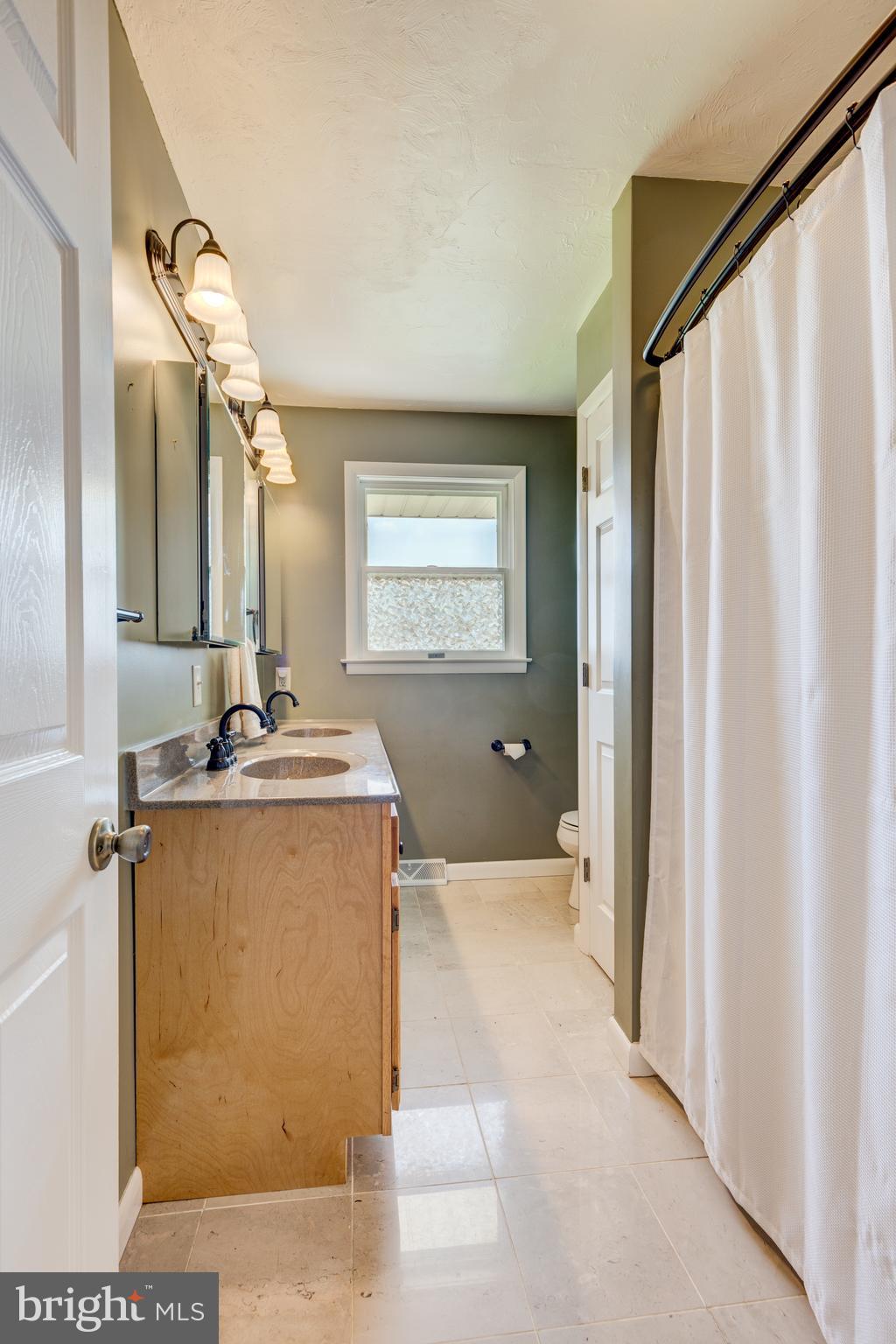 1760 Baker Road York, PA 17408 - Photo 35 of 73 Gallery Image 35