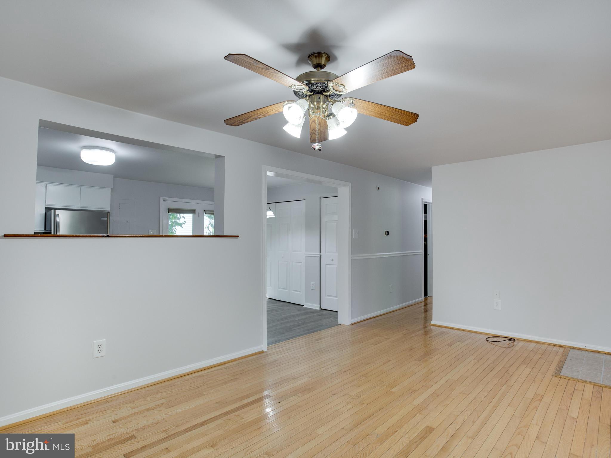 116 Cross Road Lusby, MD 20657 - Photo 6 of 29 Living Room
