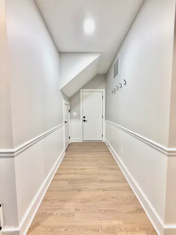 $2,800 | 2239 Carrollton Avenue, Indianapolis, IN 46205