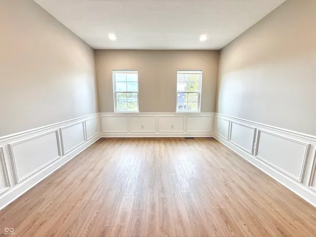 $2,800 | 2239 Carrollton Avenue, Indianapolis, IN 46205