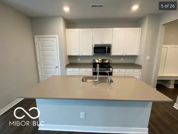 $2,950 | 17131 Seaboard Place, Noblesville, IN 46062