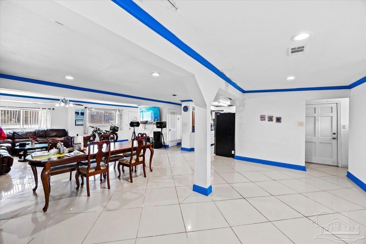 3072 East Olive Road Pensacola, FL 32514 - Photo 11 of 40