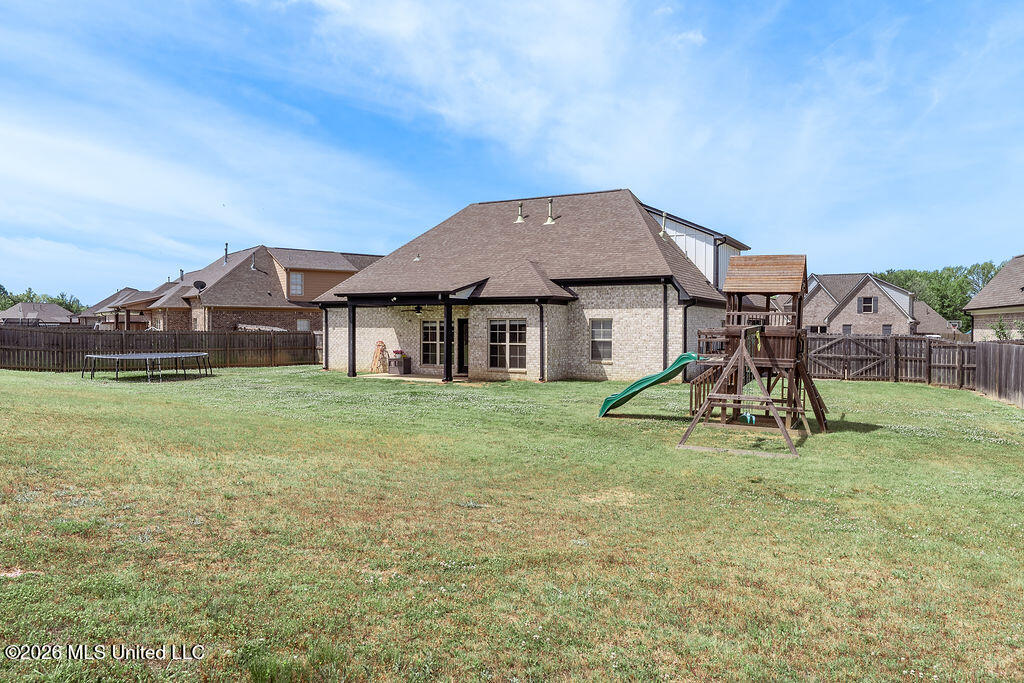 1529 Fall Gdn Drive Hernando, MS 38632 - Photo 28 of 40 ROOM TO PLAY