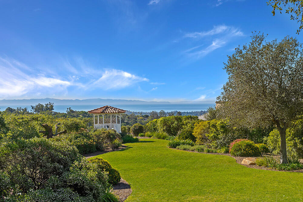 479 El Cielito Road Santa Barbara, CA 93105 - Photo 16 of 41 012-20 - Back Yard Ocean View