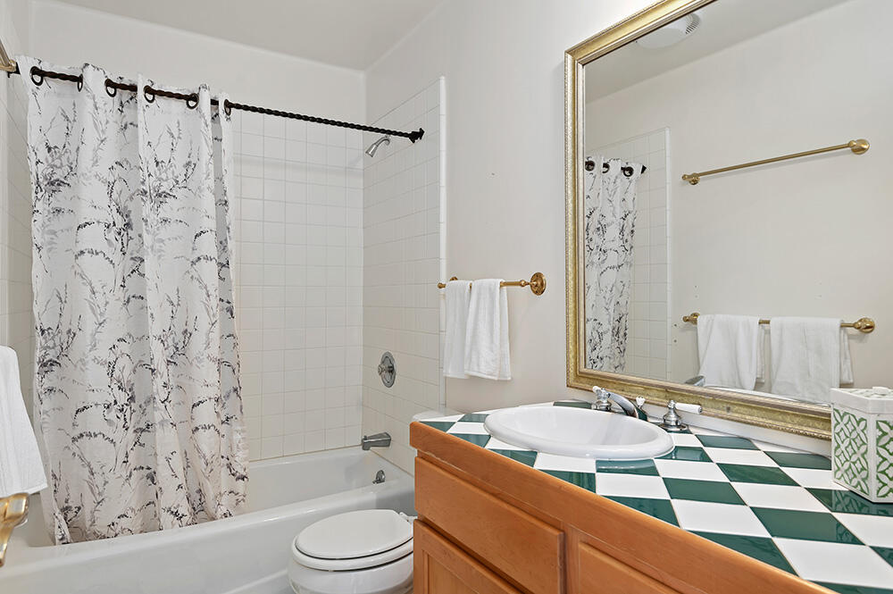 479 El Cielito Road Santa Barbara, CA 93105 - Photo 35 of 41 033-48 - Bathroom 3