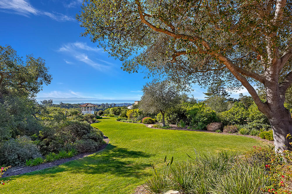 479 El Cielito Road Santa Barbara, CA 93105 - Photo 40 of 41 035-18 - Back Yard Ocean View