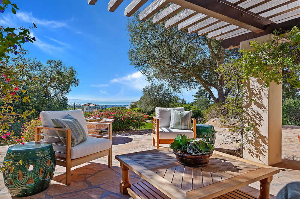 479 El Cielito Road Santa Barbara, CA 93105 - Photo 6 of 41 003-001-14 - Back Patio