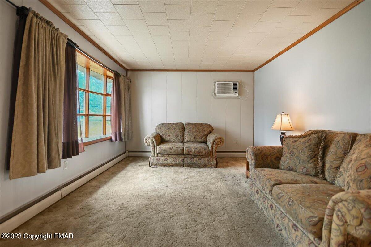 22 Independence Road East Stroudsburg, PA 18301 - Photo 14 of 54 Living Room