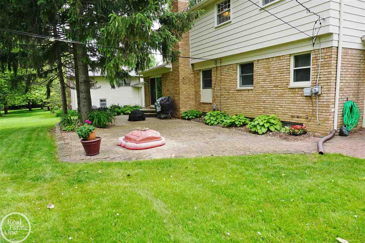360 Donegal Drive Rochester Hills, MI 48309 - Photo 21 of 21