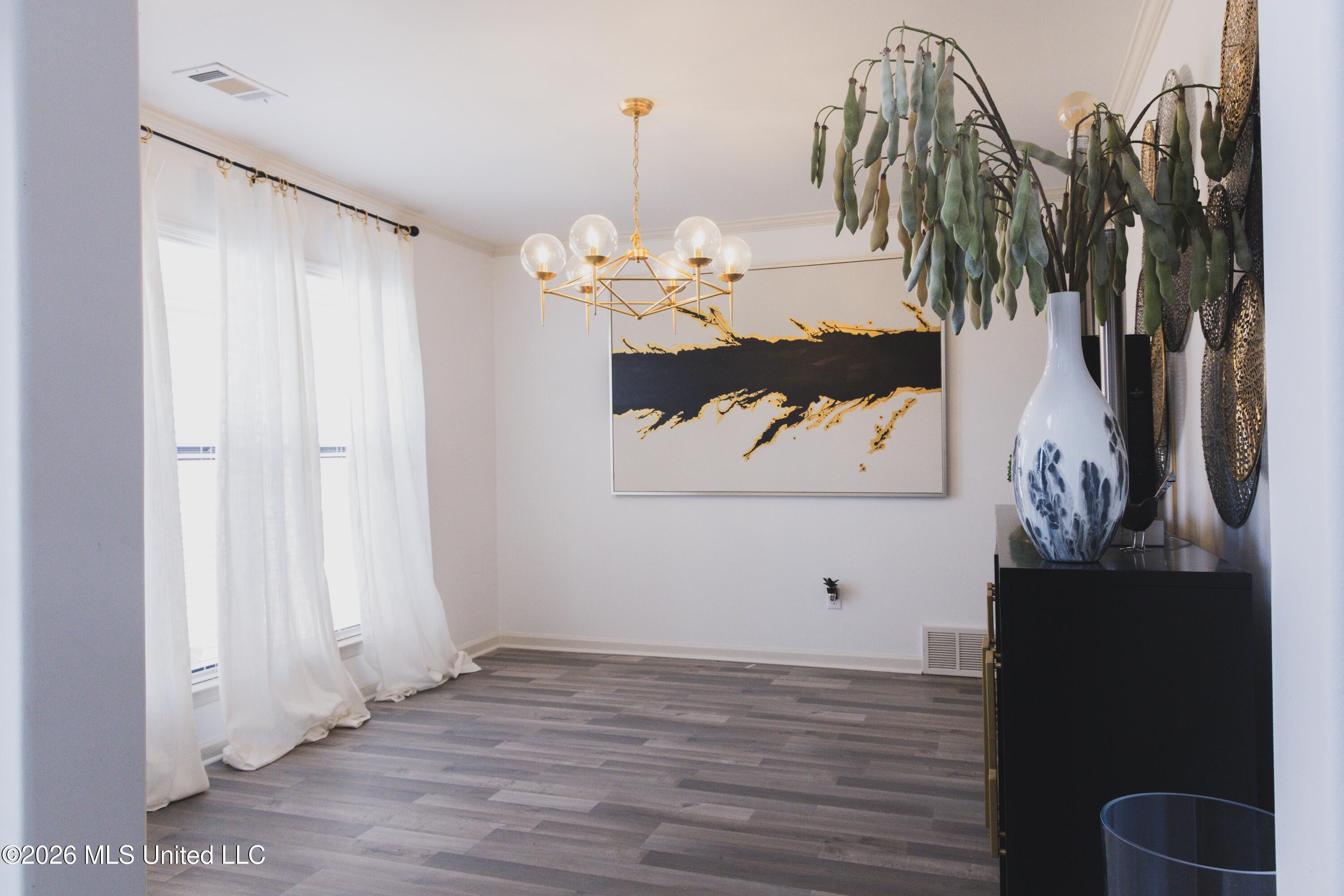 13220 Old Locke Road Olive Branch, MS 38654 - Photo 17 of 40 diningview1