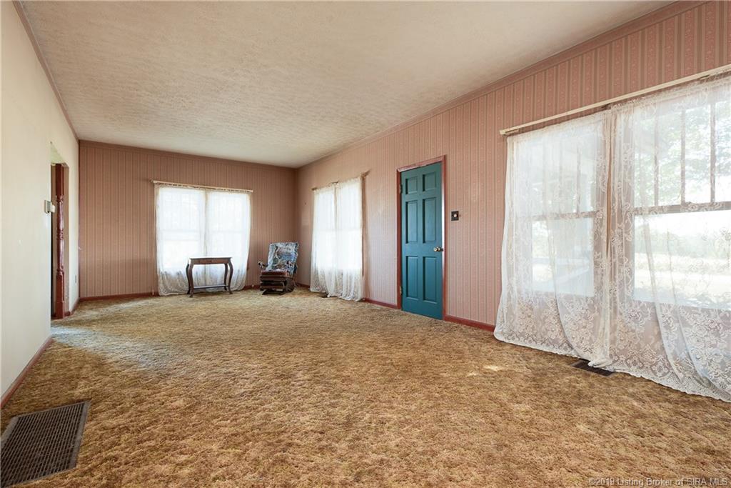 2422 Delaney Park Road Salem, IN 47167 - Photo 9 of 28 Gallery Image 9