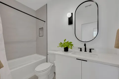 $1,250,000 | 2510 A Barclay Drive, Nashville, TN 37206