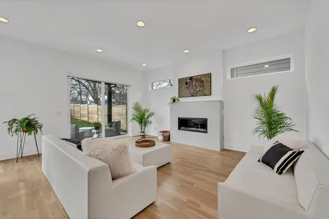 $1,250,000 | 2510 A Barclay Drive, Nashville, TN 37206