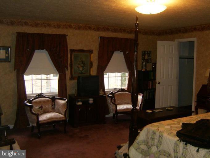 86 West Criser Road Front Royal, VA 22630 - Photo 7 of 14 Master Bedroom