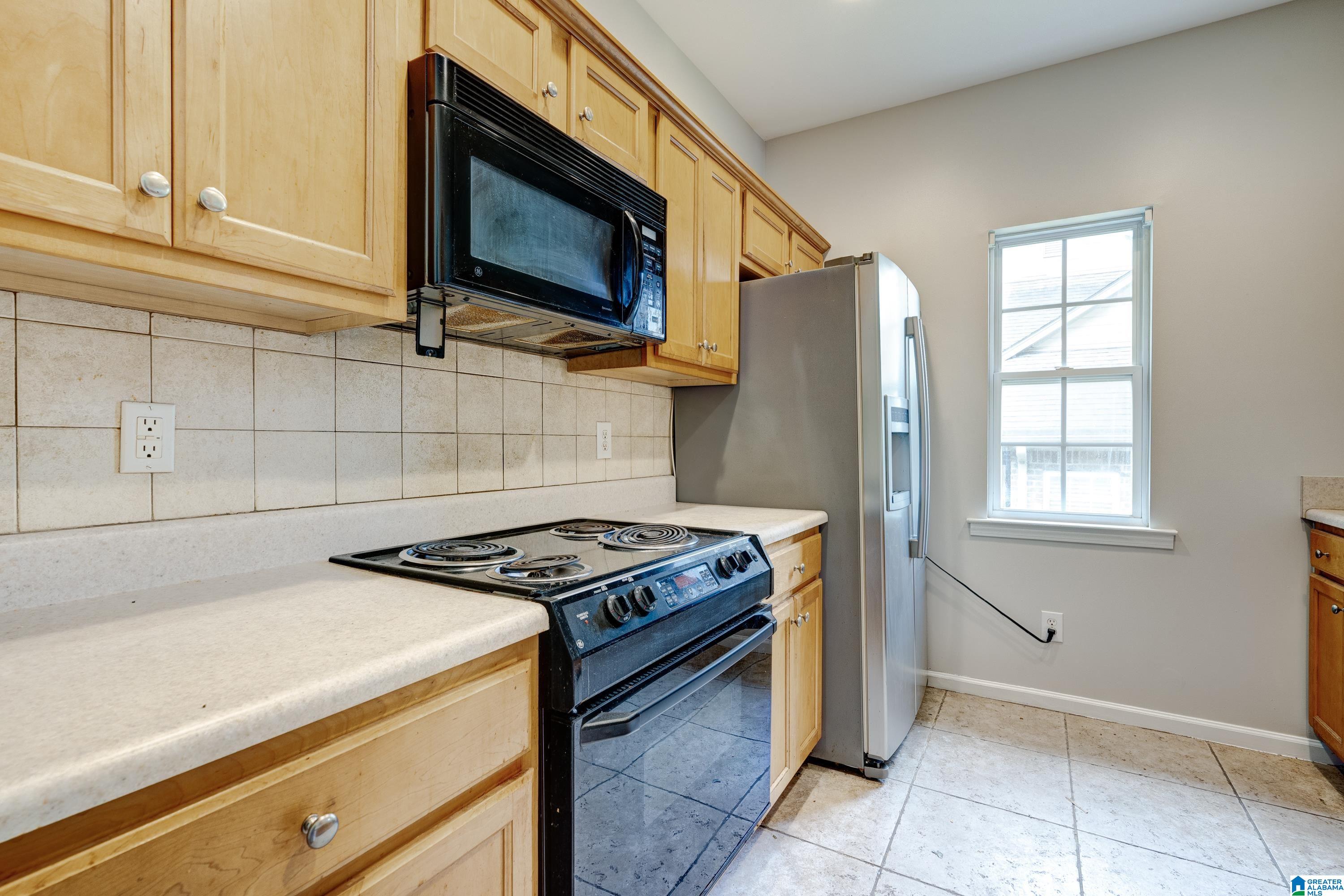 131 Reach Way Birmingham, AL 35242 - Photo 11 of 34