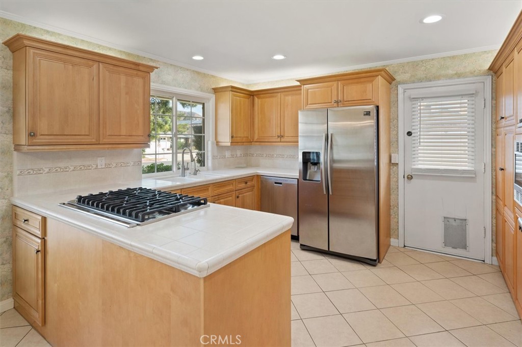 19100 Castlebay Lane Porter Ranch, CA 91326 - Photo 17 of 43