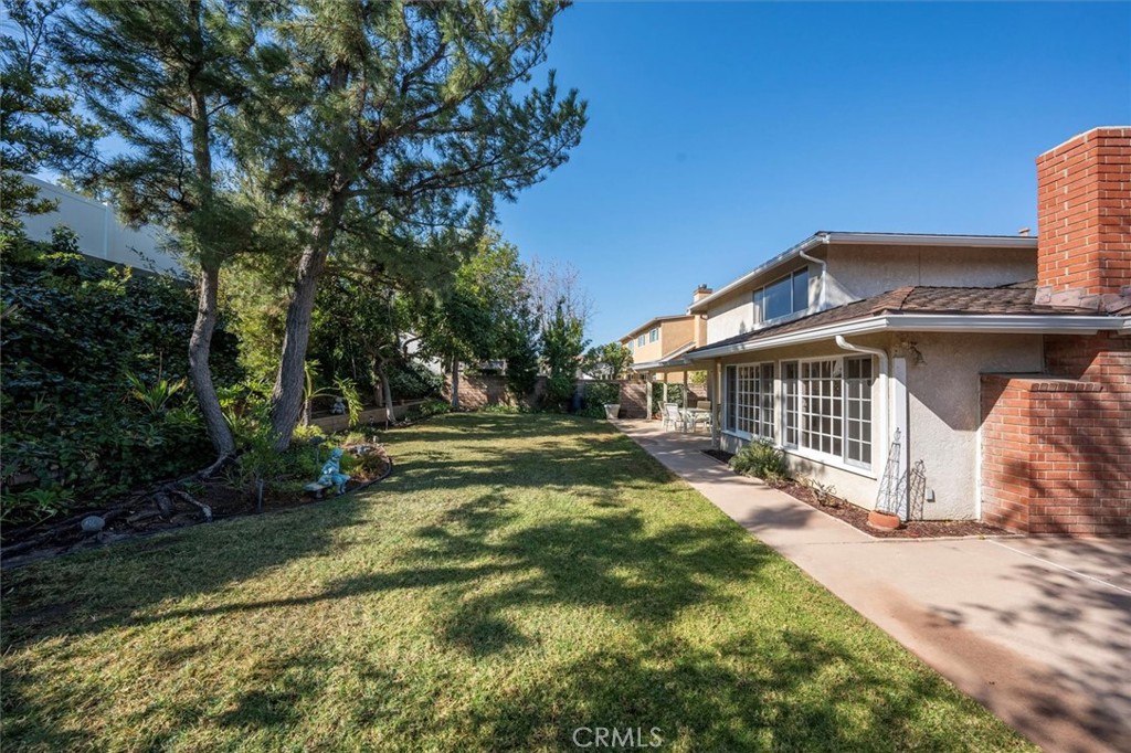 19100 Castlebay Lane Porter Ranch, CA 91326 - Photo 28 of 43