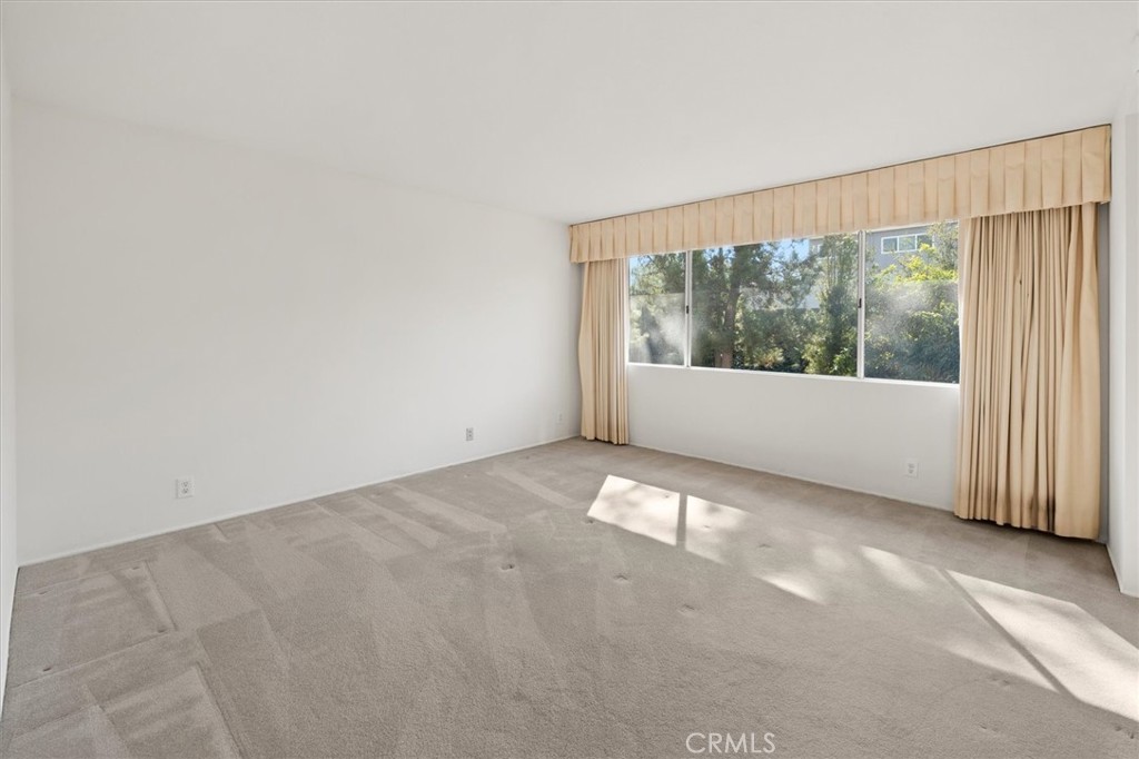 19100 Castlebay Lane Porter Ranch, CA 91326 - Photo 32 of 43