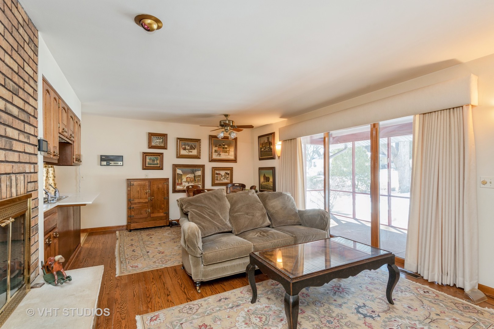 240 Aberdeen Road Cary, IL 60013 - Photo 11 of 20