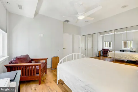 $425,000 | 102-22 Church Street, Unit 309, Philadelphia, PA 19106