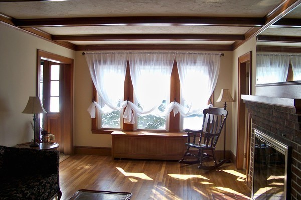 80 Whitney Road Medford, MA 02155 - Photo 4 of 29 Gallery Image 4
