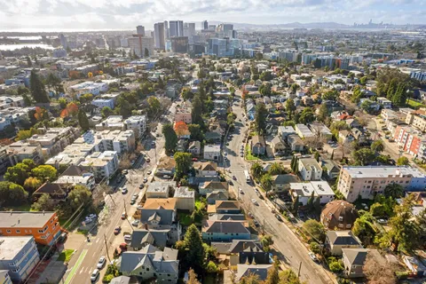 $989,000 | 3340 Harrison Street, Oakland, CA 94611