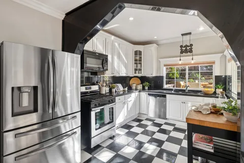 $989,000 | 3340 Harrison Street, Oakland, CA 94611