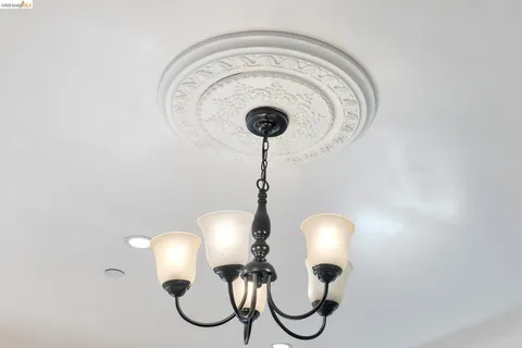 $989,000 | 3340 Harrison Street, Oakland, CA 94611