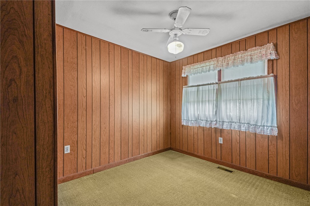 12 Juniper Road South Kingstown, RI 02879 - Photo 17 of 33 Gallery Image 17