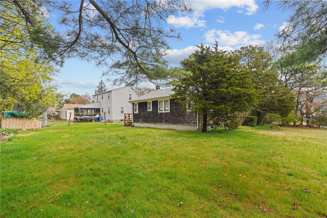 12 Juniper Road South Kingstown, RI 02879 - Photo 31 of 33 Gallery Image 31