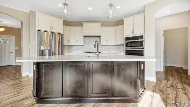 $645,000 | 149 Hvn Rdg Court, Dardenne Prairie, MO 63368