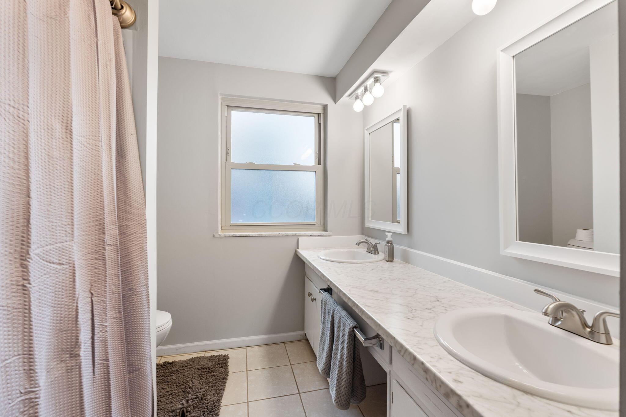 761 Ross Road Columbus, OH 43213 - Photo 40 of 78 761 Ross Road (Interior)-32