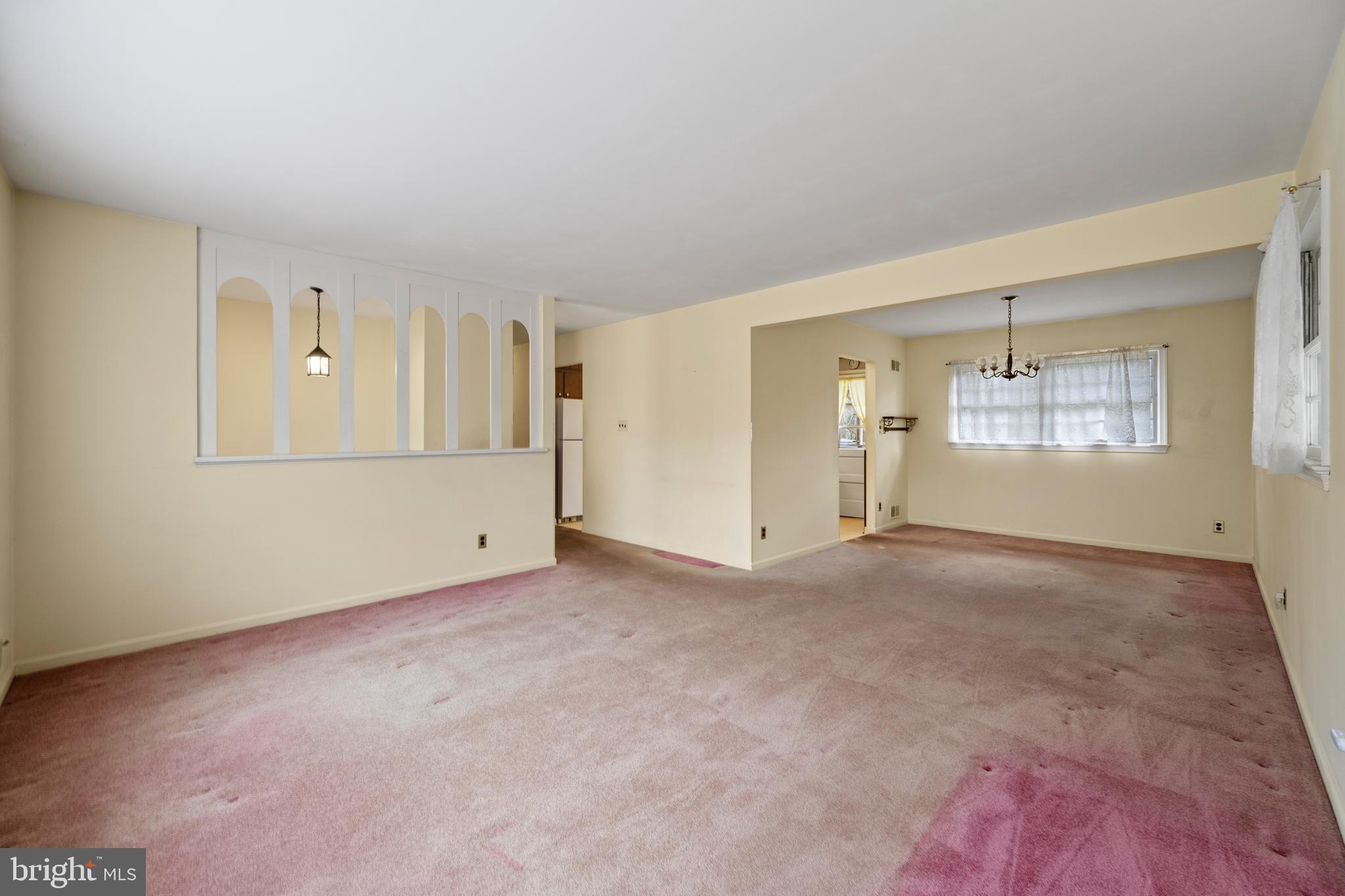 15709 Bond Mill Road Laurel, MD 20707 - Photo 10 of 42 Living, dining room