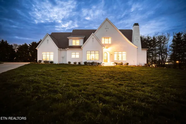 $1,150,000 | 406 Lancaster Court, Morristown, TN 37814