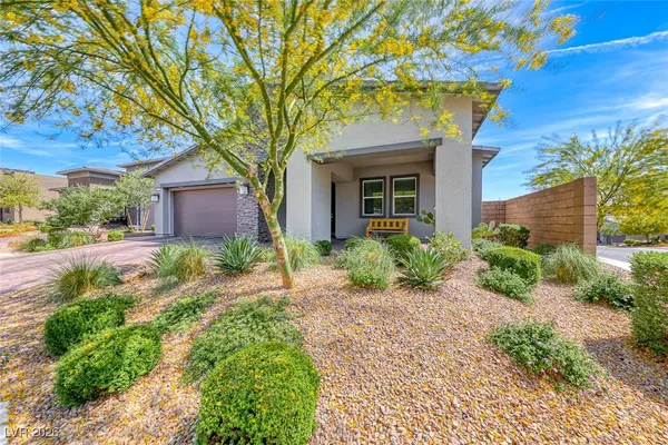$899,900 | 109 Reverie Heights Avenue, Henderson, NV 89011