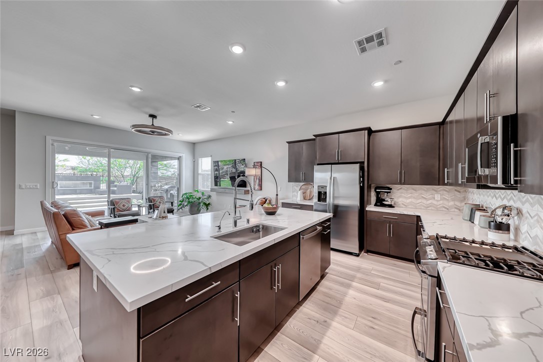 109 Reverie Heights Avenue Henderson, NV 89011 - Photo 21 of 60