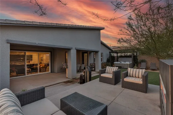 $899,900 | 109 Reverie Heights Avenue, Henderson, NV 89011