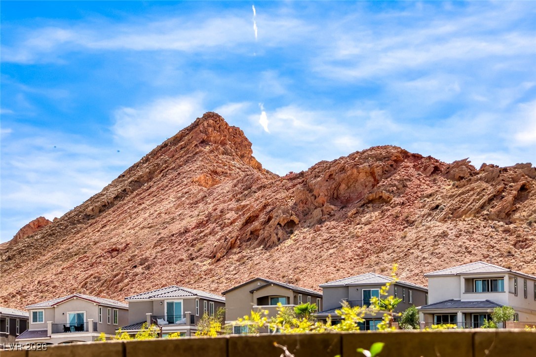 109 Reverie Heights Avenue Henderson, NV 89011 - Photo 31 of 45