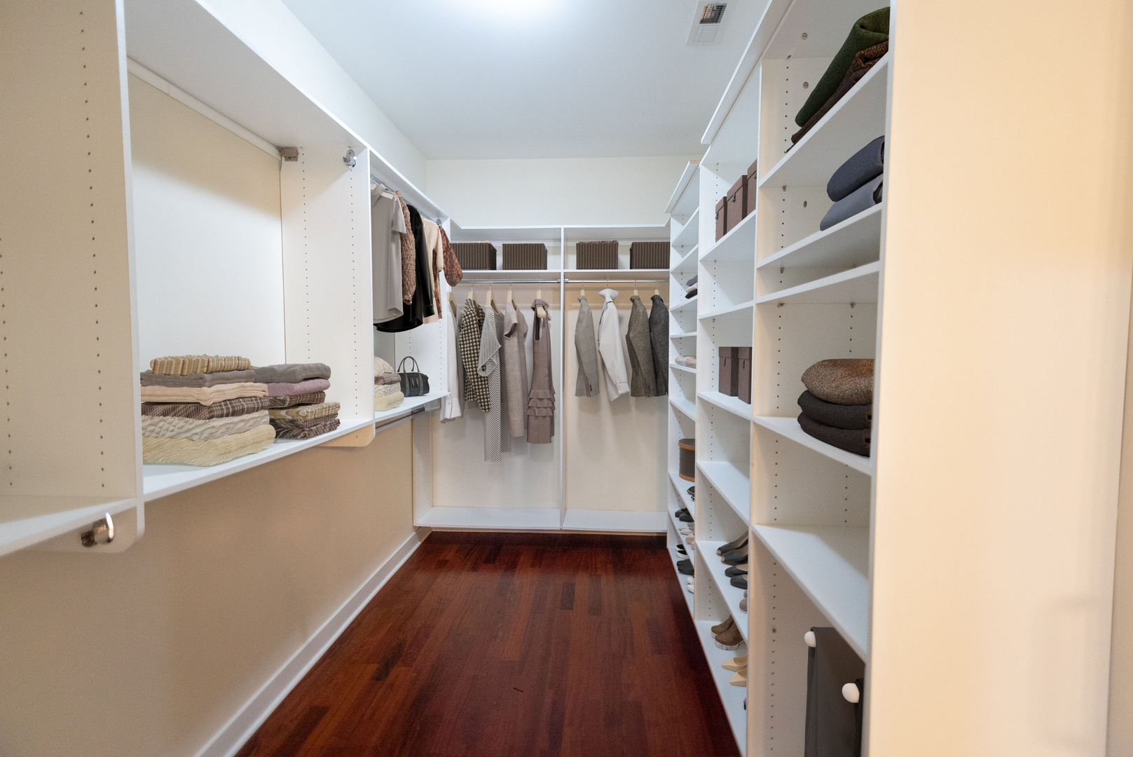 1162 West Hubbard Street, Unit 203 Chicago, IL 60642 - Photo 21 of 22 a view of entryway and hall with wooden floor