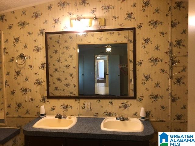 173 Ina Lane Oxford, AL 36203 - Photo 12 of 24
