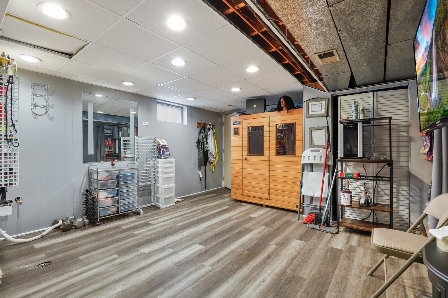 11S450 Carpenter Street Lemont, IL 60439 - Photo 20 of 29 a view of a storage & utility room