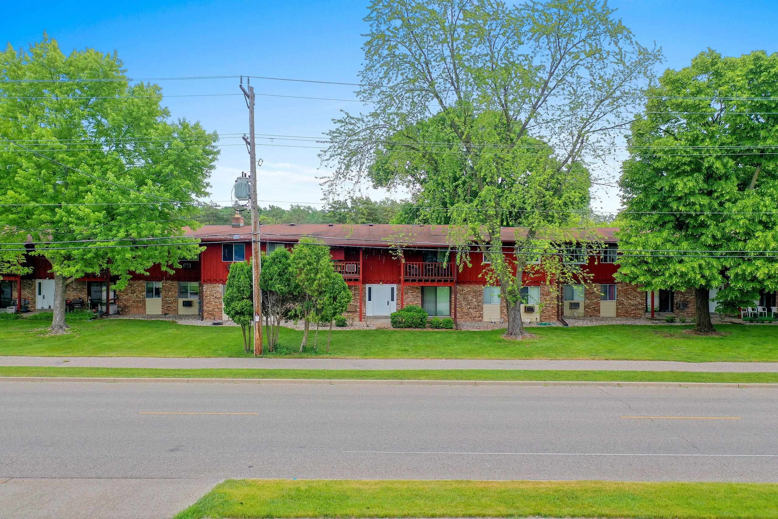 3182 Justin Court, Unit 5 Appleton, WI 54914 - Photo 8 of 34