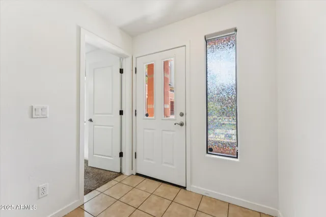 $3,000 | 330 South Farmer Avenue, Unit 115, Tempe, AZ 85281