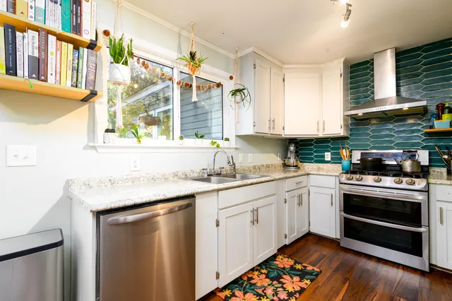 $385,000 | 4123 Oakridge Drive, North Charleston, SC 29418