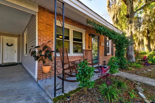 $385,000 | 4123 Oakridge Drive, North Charleston, SC 29418