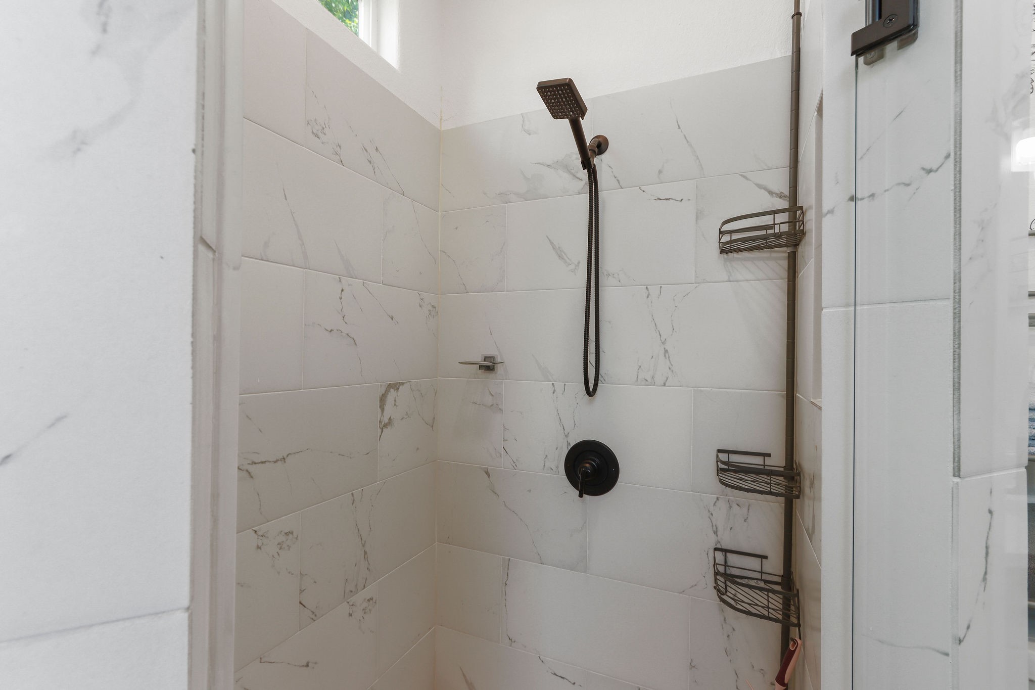 5607 Bacher Street, Unit B Houston, TX 77028 - Photo 11 of 20 a bathroom with a shower