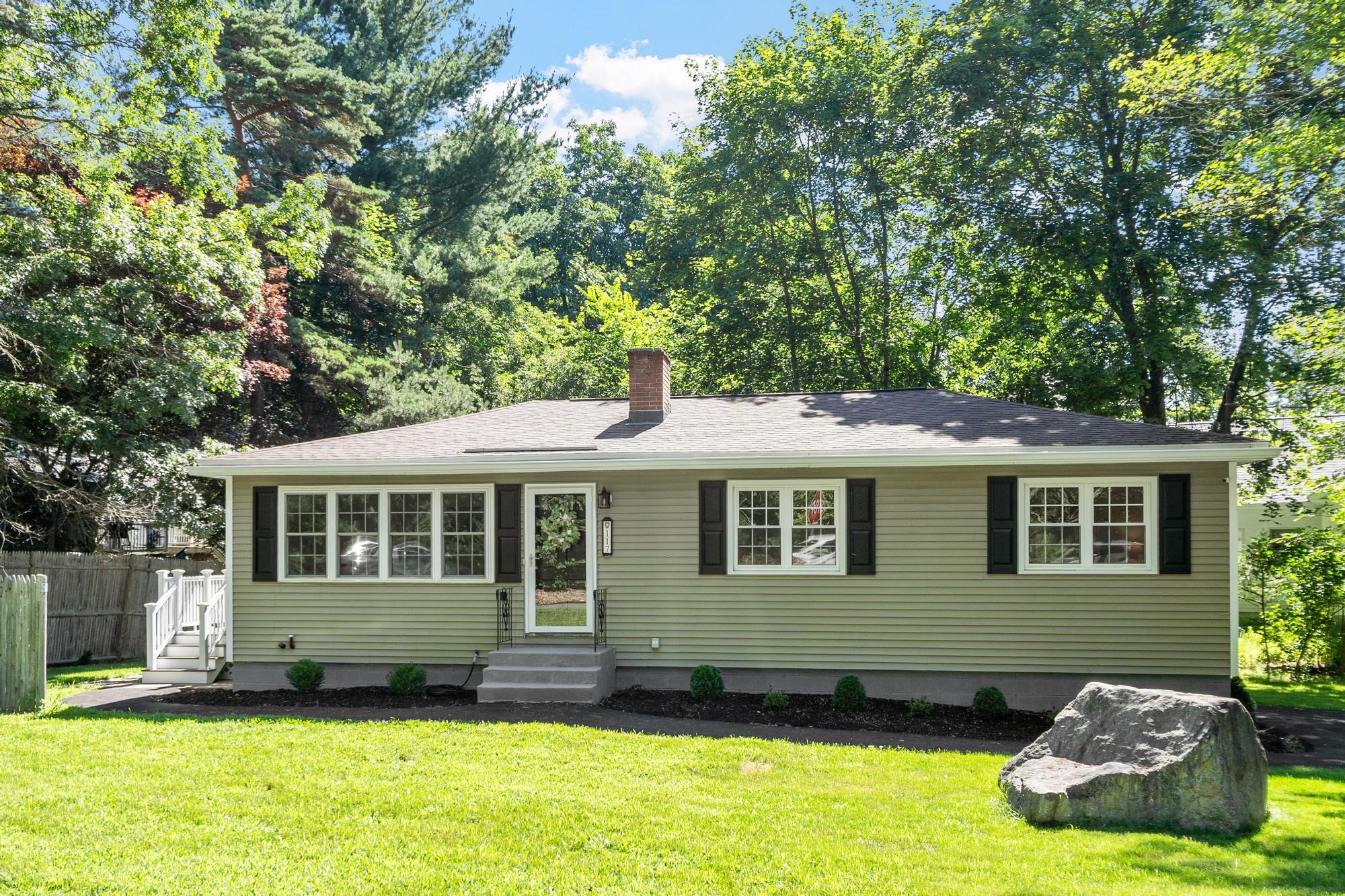 117 Lawrence Road Salem, NH 03079 - Photo 27 of 31