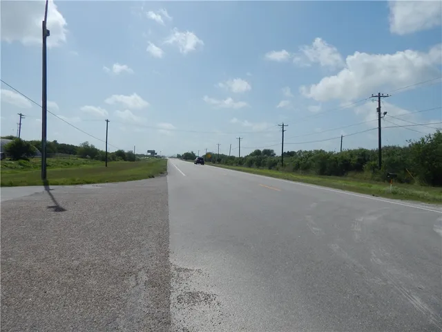 $699,000 | 1242 Saratoga Boulevard, Corpus Christi, TX 78417